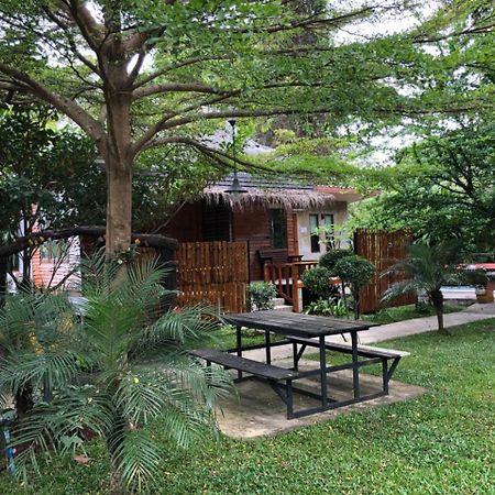 Hotel The Creek At Khao Yai Pak Chong Exterior foto