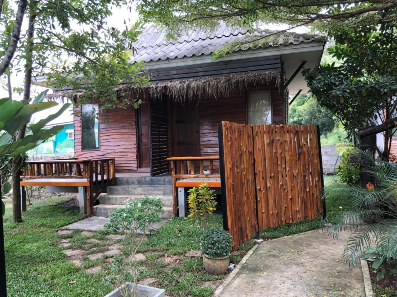 Hotel The Creek At Khao Yai Pak Chong Exterior foto